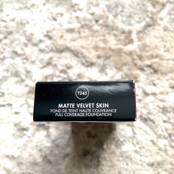 Makeup forever brand new foundation 24hour matte velvet skin - Picture 3 of 3